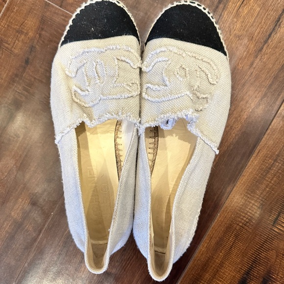 Chanel cream espadrilles size 40 - Picture 9 of 16